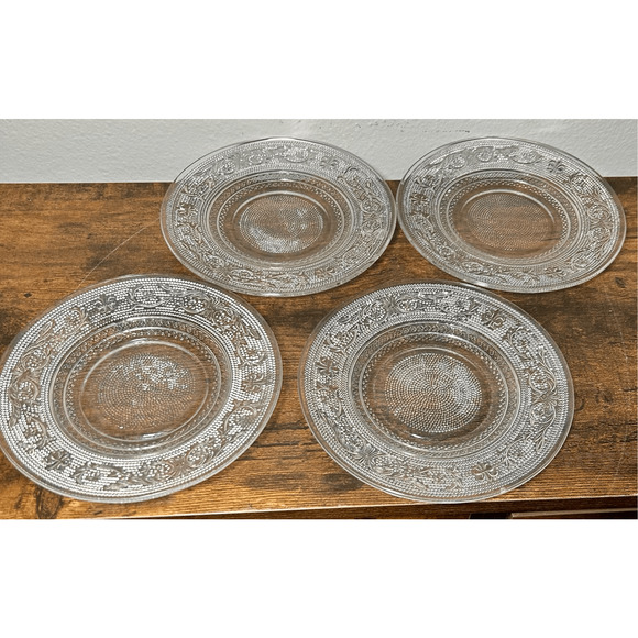 KIG Malaysia Pressed Glass Clear 10" Dinner Plate Fleur de Lis-TRELLIS -Set of 4 - Picture 6 of 12